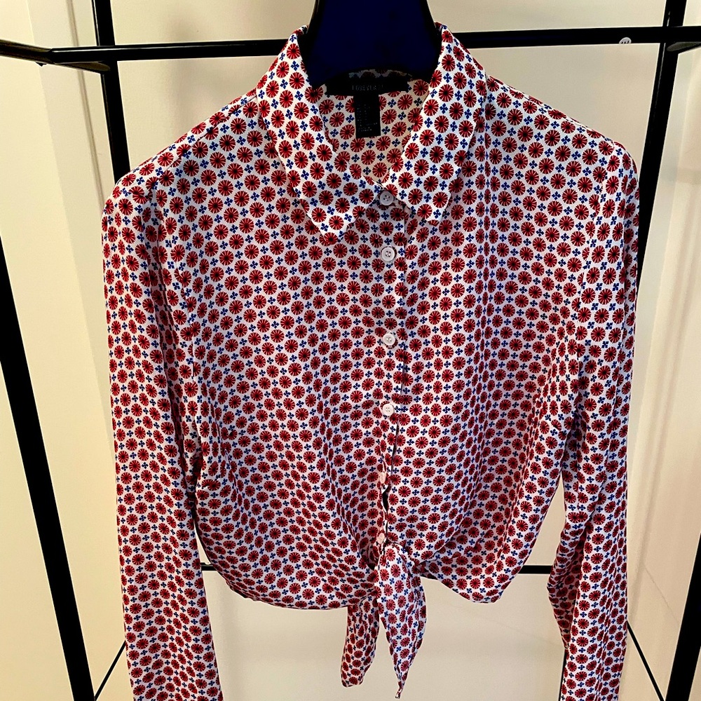 Forever 21: Cropped Shirt